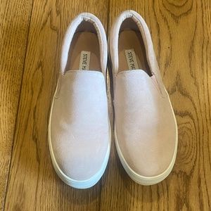 Steve Madden Soft Pink Suede slip on, size 6.5